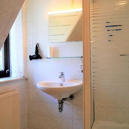 Appartamento Anne-2 *